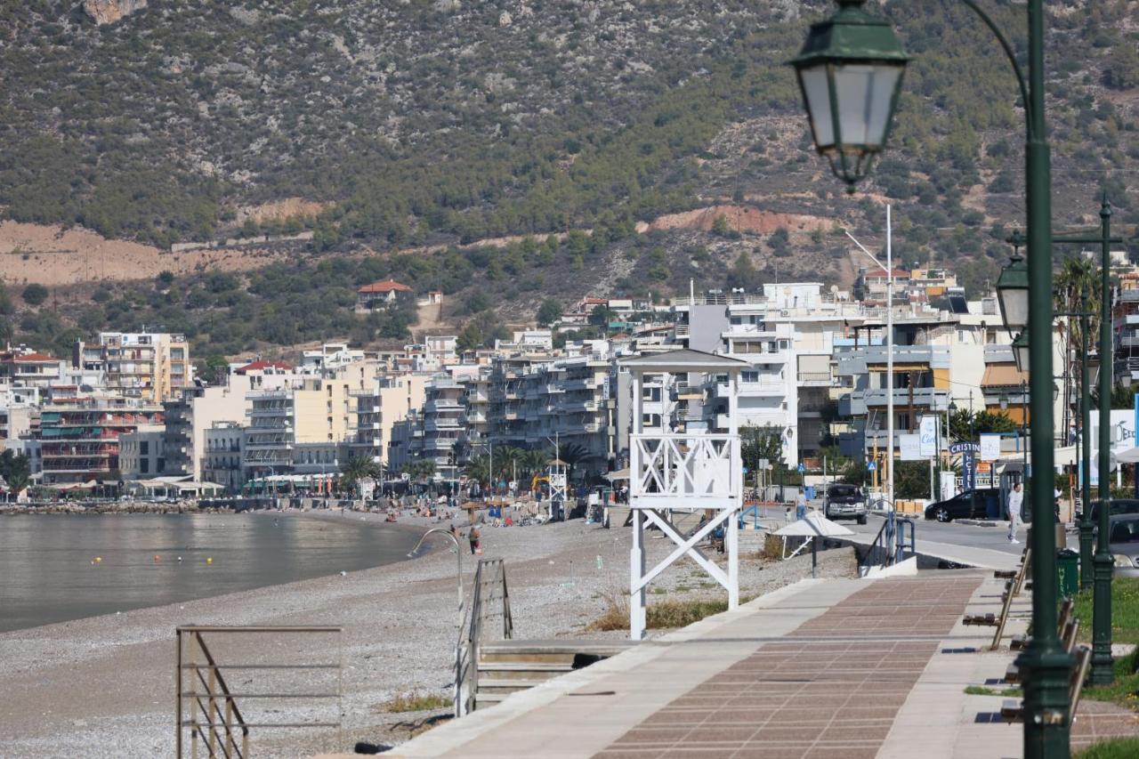 Loutraki Beach & Casino Condo Экстерьер фото