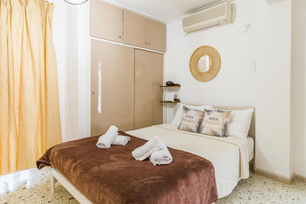 Loutraki Beach & Casino Condo Экстерьер фото
