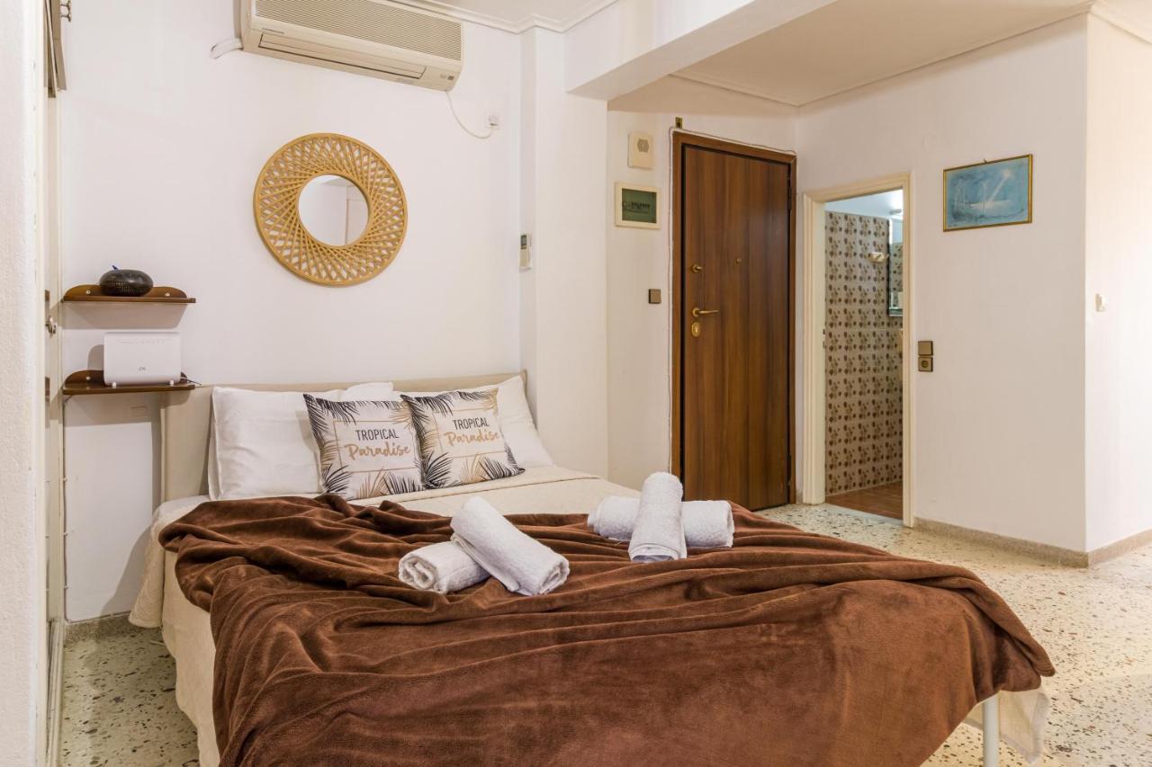 Loutraki Beach & Casino Condo Экстерьер фото